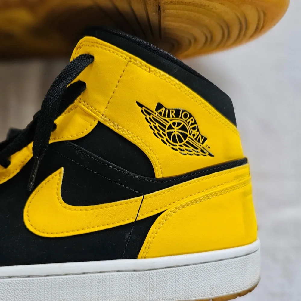Jordan Black and Yellow Label Athletic Shoes - Picture 4 of 15